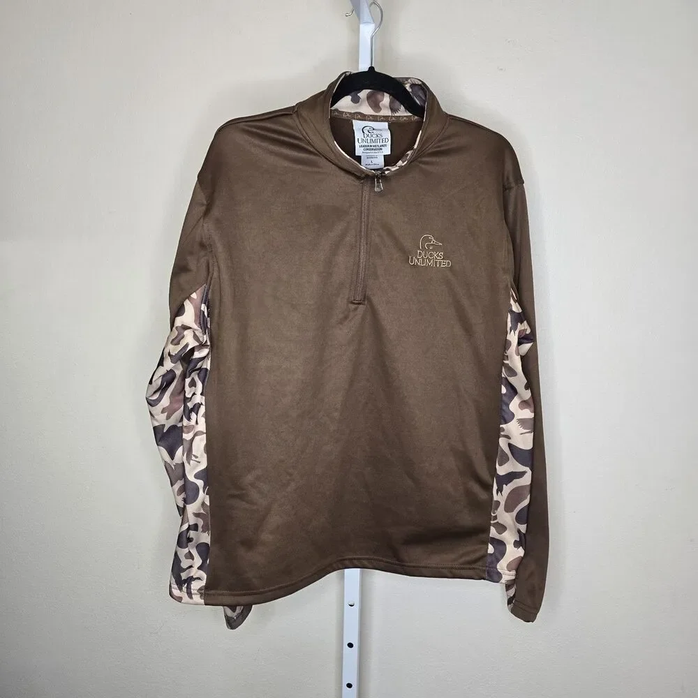 Ducks Unlimited Men's L 1/4 Zip Brown & Camo Long Sleeve Pullover Hunting Hiking